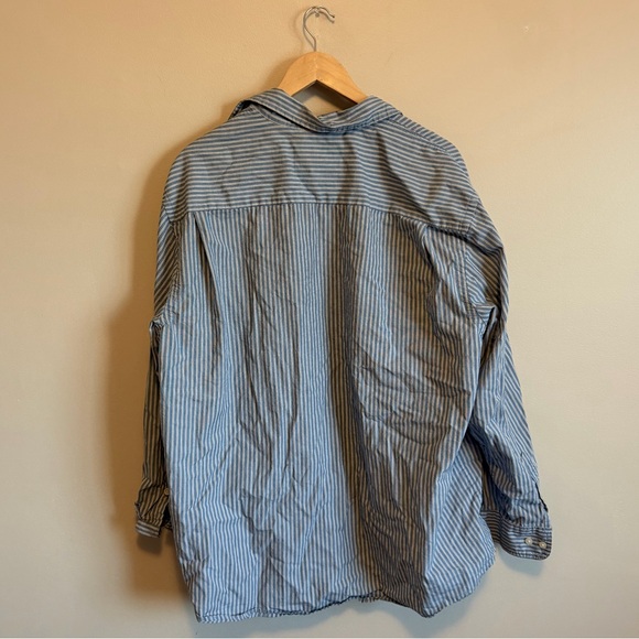 Wrangler Light Blue & White Striped Shirt - Picture 2 of 5